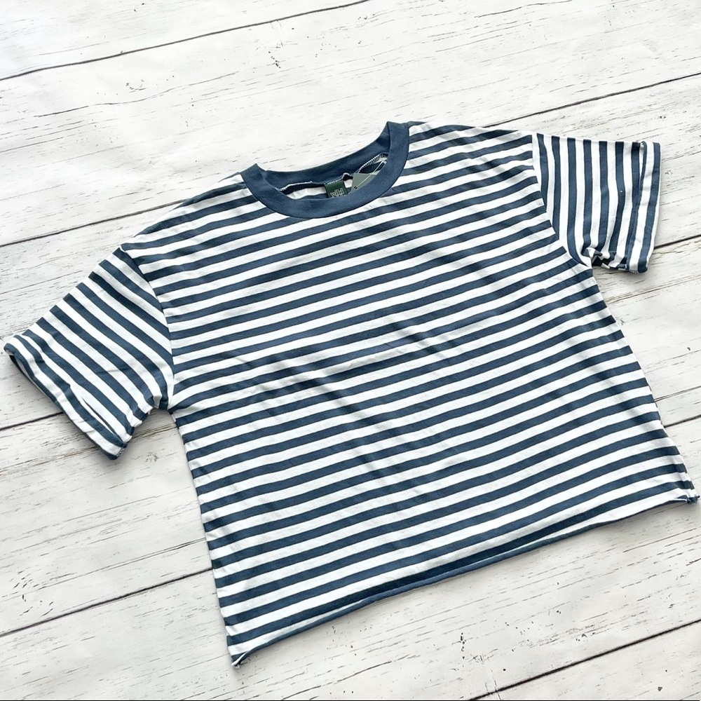 4 for $20 NWT Wild Fable Striped Crop T-Shirt